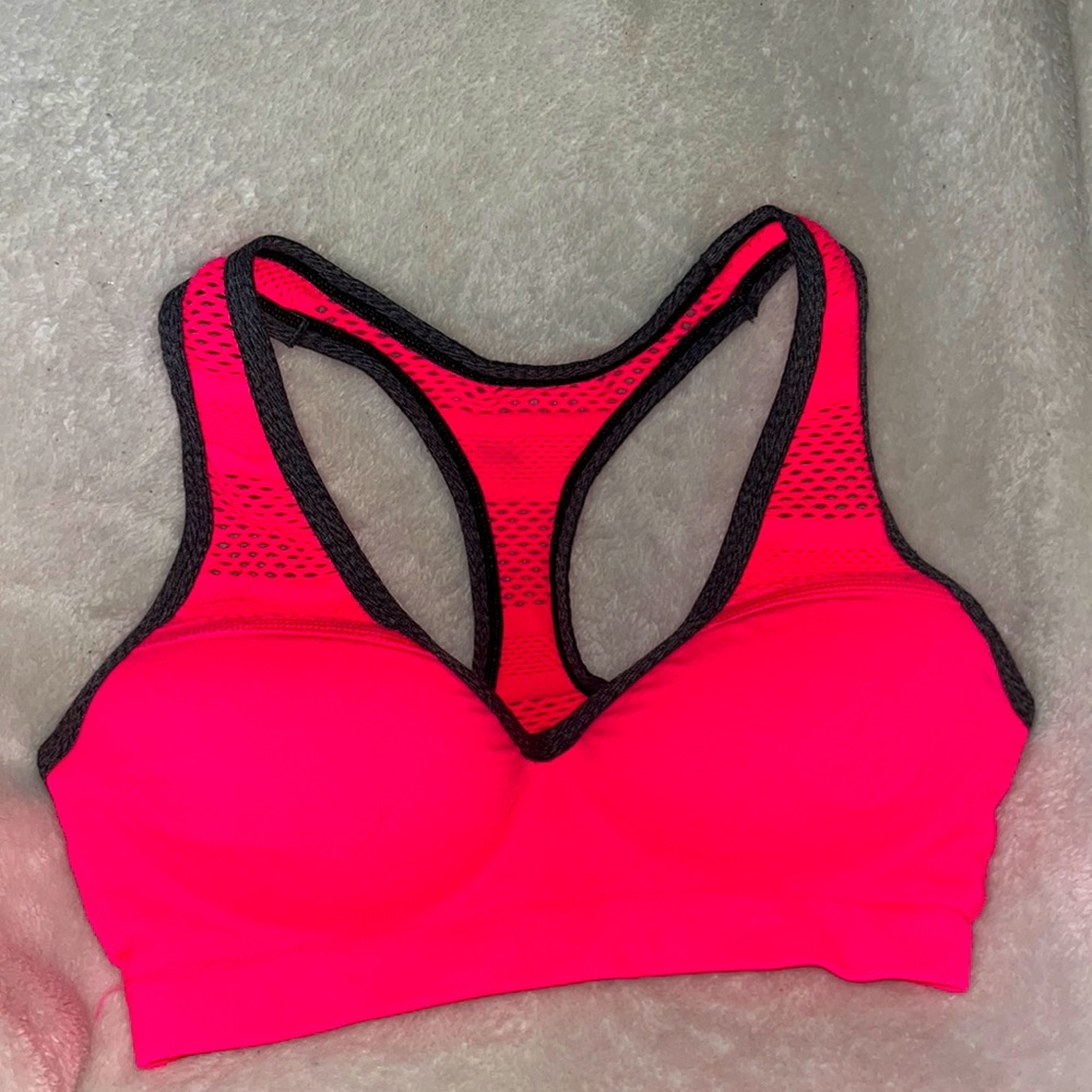 VS PINK sports bra